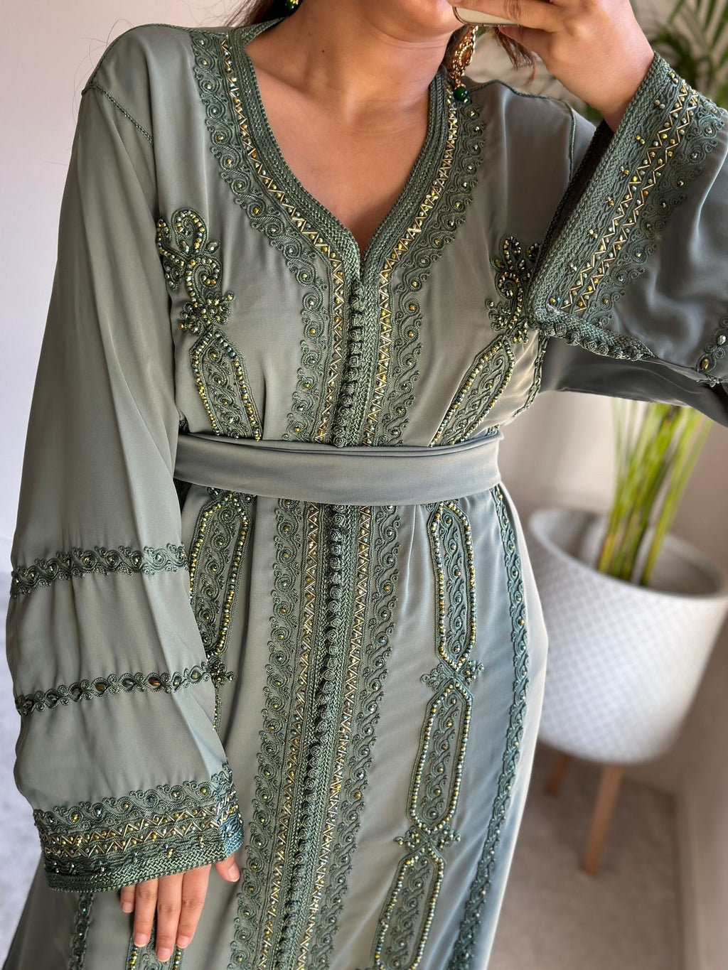 Kaftan El Anaka in Sage green