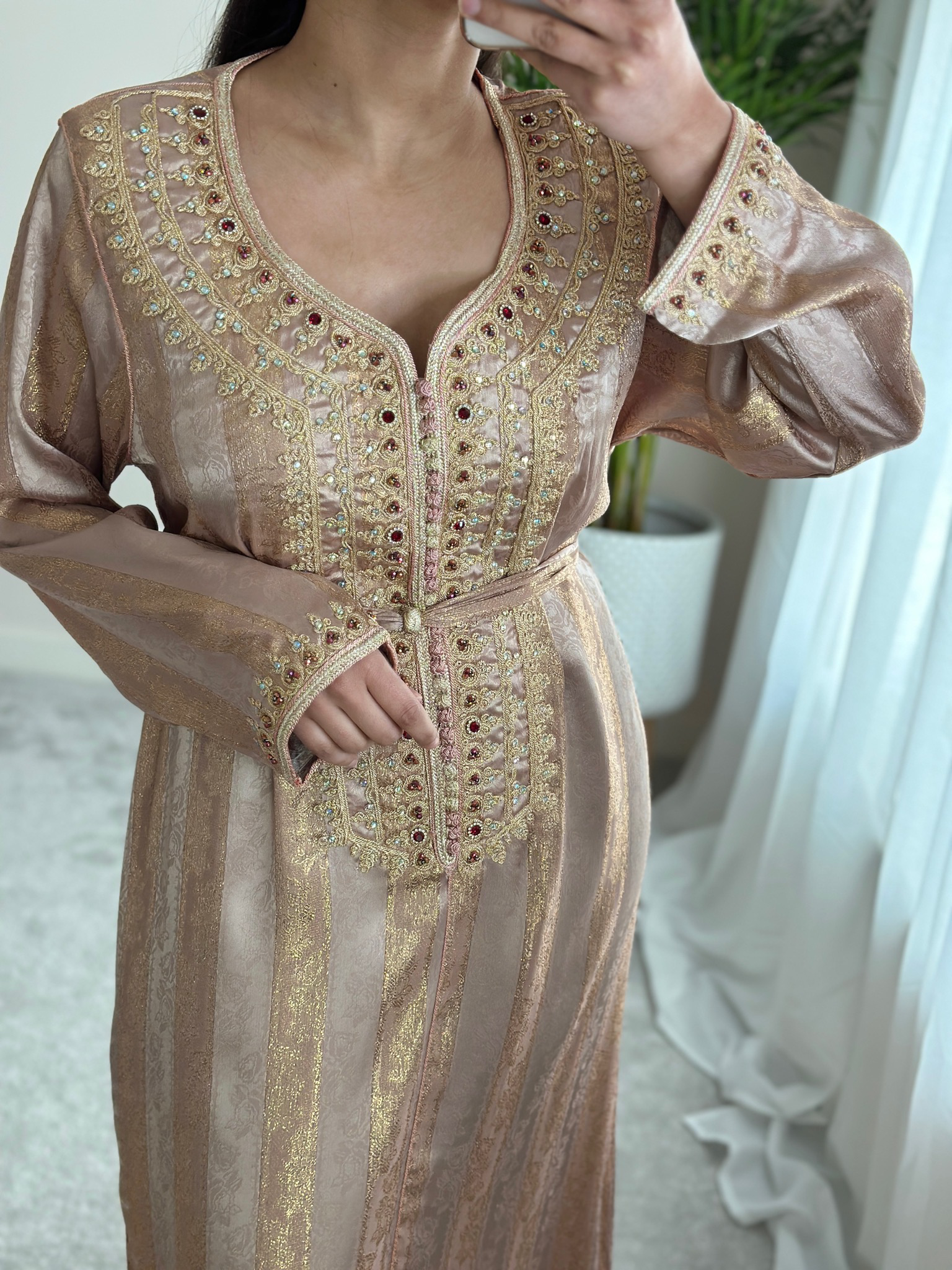 Kaftan Ramadan In Rose Gold Jawhara Fabric With Matching Belt