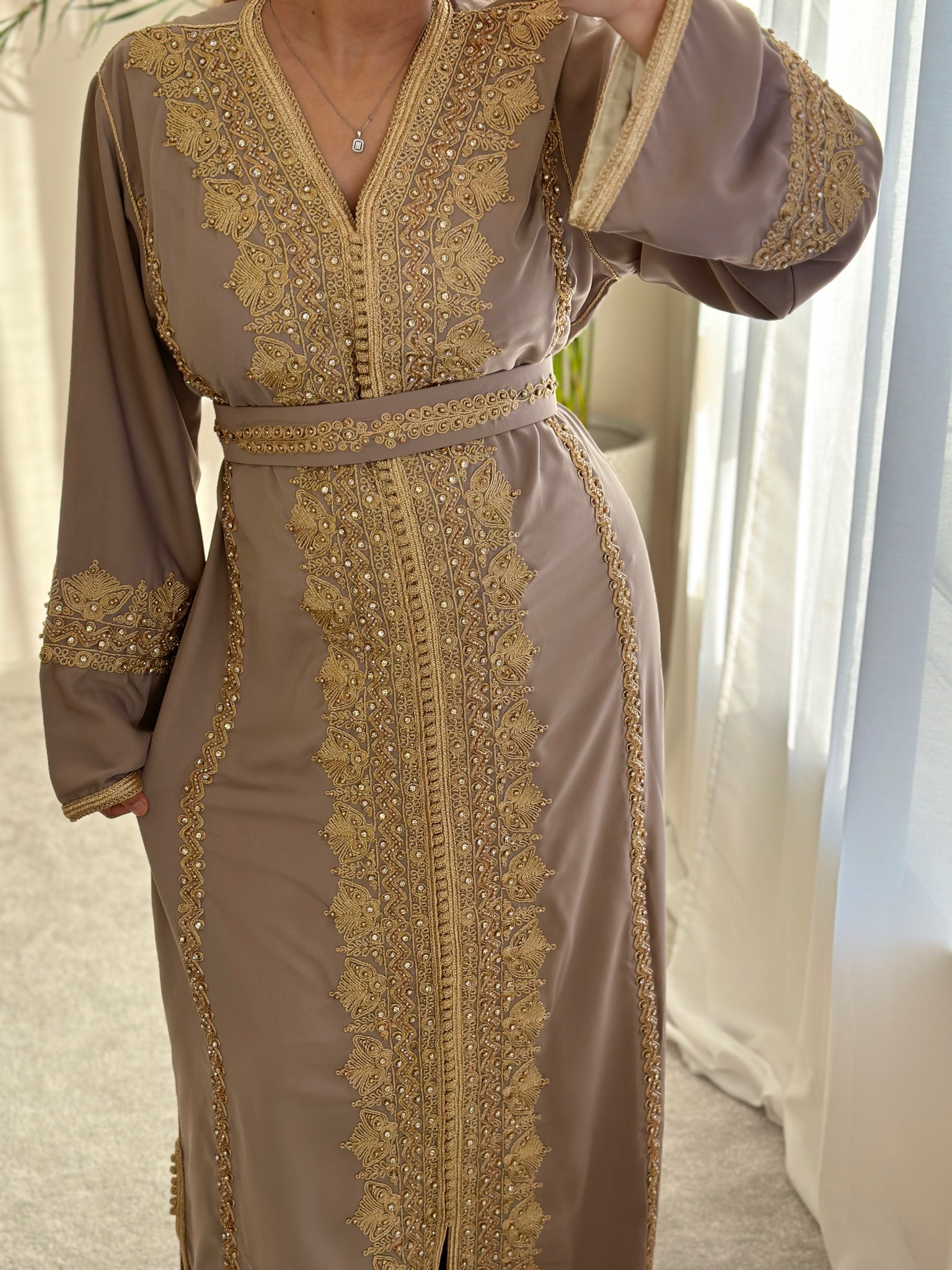 Kaftan AHLAM in Mocha colour