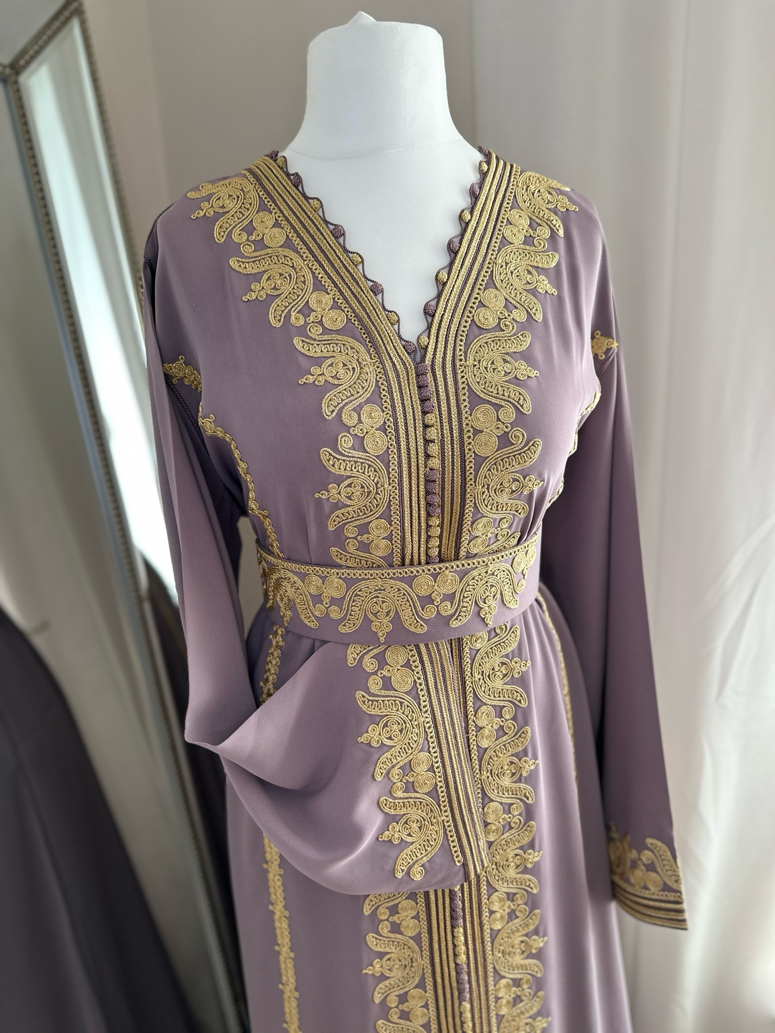 Kaftan HAJAR With Matching Belt