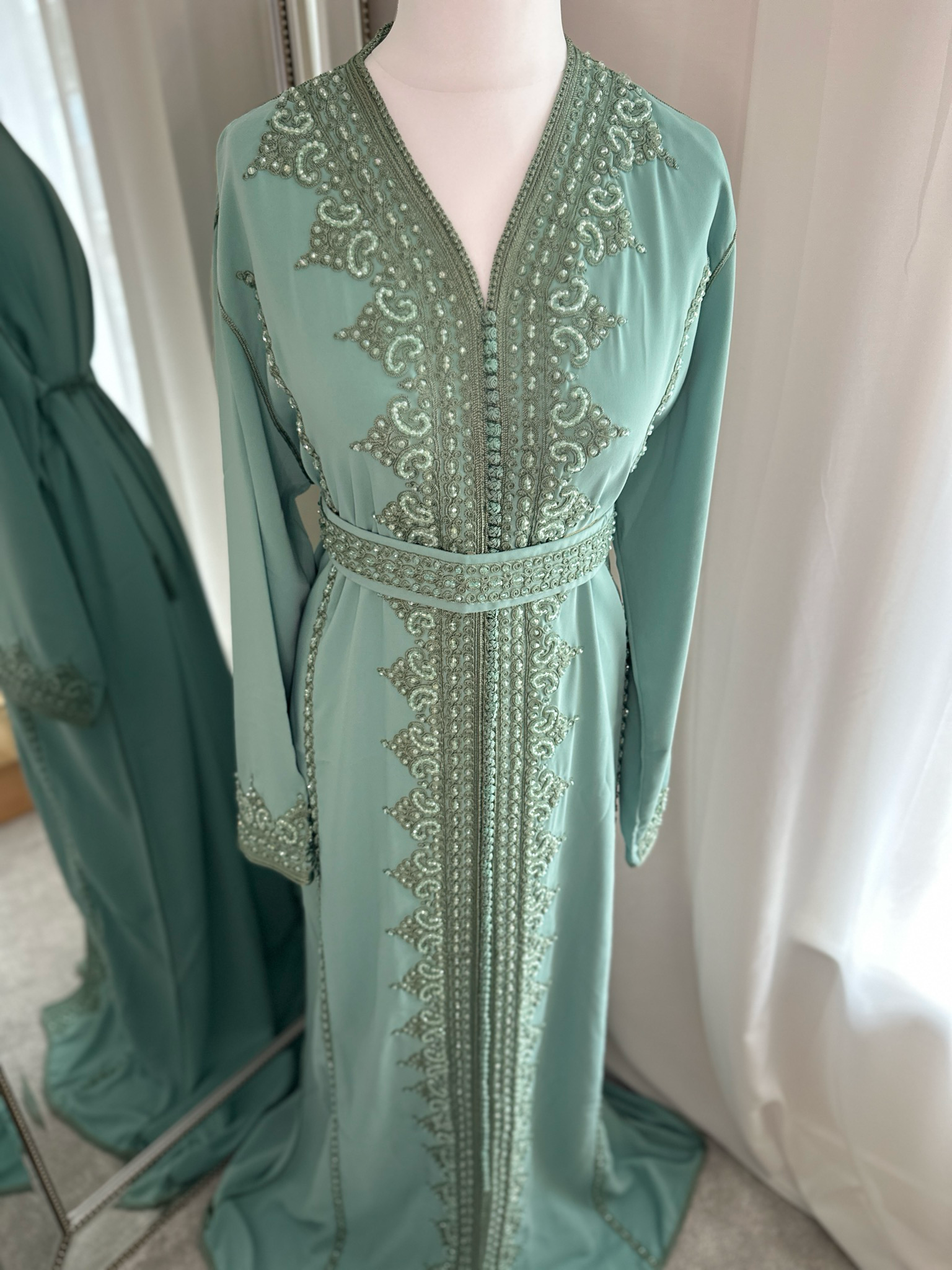 Kaftan Lara In Light Sage Green